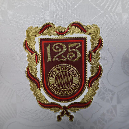 Camisa Jogador Bayern Munique 125 anos Adidas Masculina - Branca