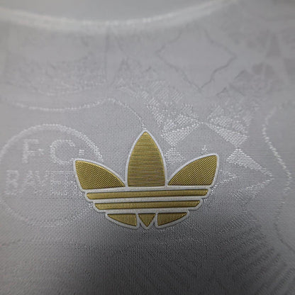Camisa Jogador Bayern Munique 125 anos Adidas Masculina - Branca