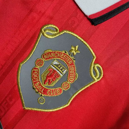 Camisa Manchester United Home Retrô 99/00 Torcedor Masculina - Vermelho